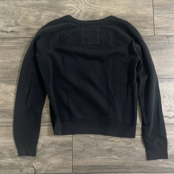 Abercrombie and Fitch Women sweatshirt size S 
Good condition 
Vintage - Picture 3 of 3